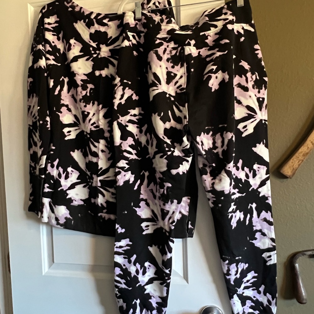 ATHLETA WILLOW ELFIN PURPLE DRAWSTRING WAISTBAND BALANCE JOGGER & TOP - Picture 3 of 4